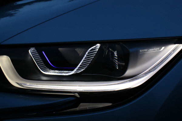BMW to show off new laser lights and OLED tech at CES 2015
