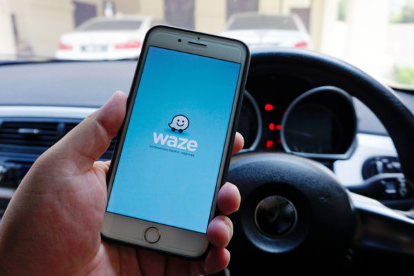 Boost Your Dealership’s Digital Marketing with Waze Advertising