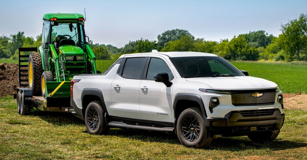 The Chevrolet Silverado EV A Classic Take on an EV Pickup Truck