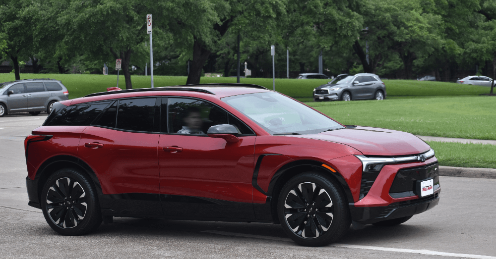 Take a Look at the 3 Best Mid-Size Electric SUVs of 2024